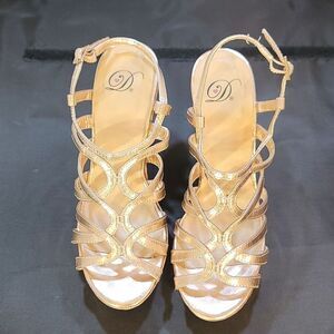 DELICIOUS WEDGE PEEP-TOES PLATFORM SANDAL